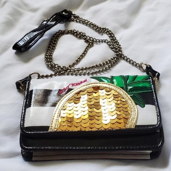 Betsey Johnson sequined pineapple crossbody - Picture 2 of 14